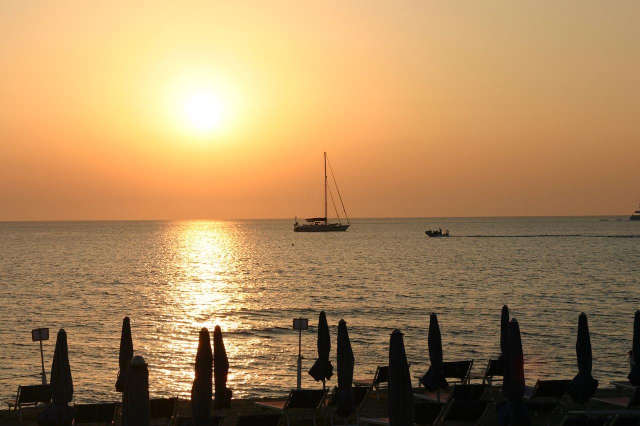 B&B Cinisi Mare E Monti Extérieur photo